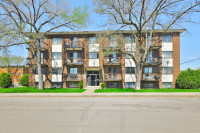 BEAU 3 1/2 LONGUEUIL PRÈS MÉTRO DISPO MAINTENANT