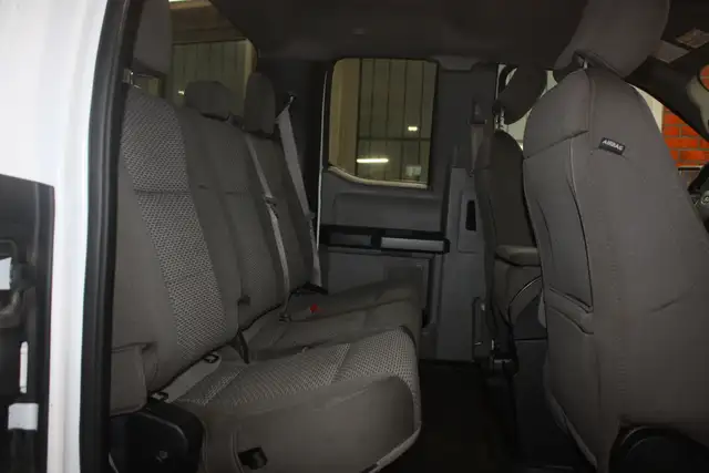 2019 Ford F-150 XLT 4X4 5.0L 8 ' BED in Cars & Trucks in City of Montréal - Image 8