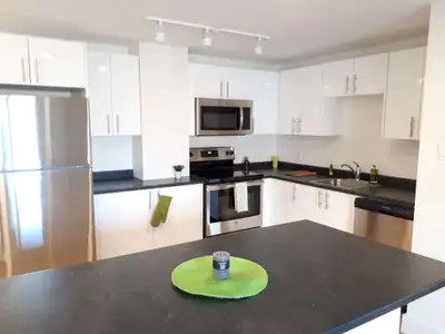 CARLETON//2 BDRM RENO//$1495//HEAT & HOT WATER INCL. AUG 15