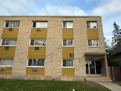 665 MARYLAND One Bedroom available for June 15th $995 / month 360 Virtual Tour: https://tinyurl.com/...