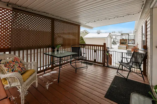 ONE LEVEL LIVING BUNGALOW - 3 BED, 2 BATH in Houses for Sale in Hamilton - Image 10