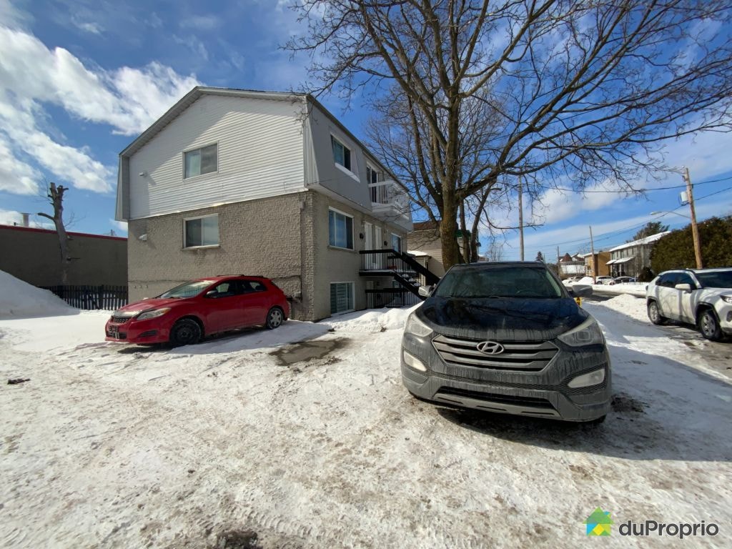 $920,000 - Triplex for sale in Longueuil (Vieux-Longueuil) — photo 3