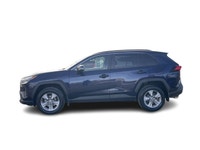 2022 TOYOTA RAV4 XLE AWD This Rav4 is Carfax Verified with No Accidents or Claims, and features Heat... (image 4)