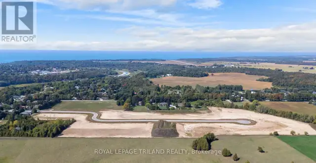 81289 (LOT 15) FERN DRIVE Goderich (Goderich (Town)), Ontario in Land for Sale in Grand Bend - Image 6