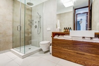 Short-Term Furnished Suites at Minto Yorkville Experience refined, flexible living in the heart of T... (image 8)