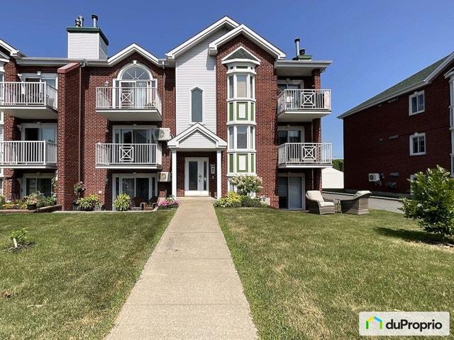 $389,000 - Condominium for sale in Ste-Julie — photo 1