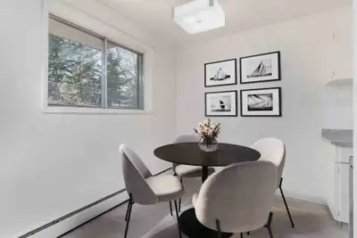 3 Bedroom Townhouse - 281 Brookside Terr.