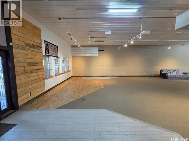 407 Railway AVENUE Wawota, Saskatchewan in Commercial & Office Space for Sale in Regina - Image 10