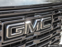 Discover the Ultimate Driving Experience with the 2024 GMC Sierra 1500 Denali Ultimate – Where Luxur... (image 8)