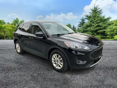 2021 FORD Escape 2021 Ford Escape Hybrid | AWD | Camera | $58 par semaine | Mags | Demarreur | Lane...