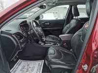 "• Power_Steering • Power_Brakes • Power_Windows • Power_Seat • Power_Mirrors • Power_Locks • Power_... (image 9)