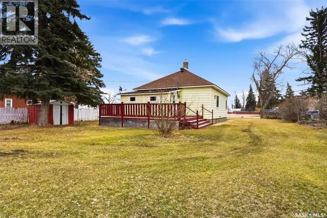 304 Main STREET Avonlea, Saskatchewan in Houses for Sale in Moose Jaw - Image 36