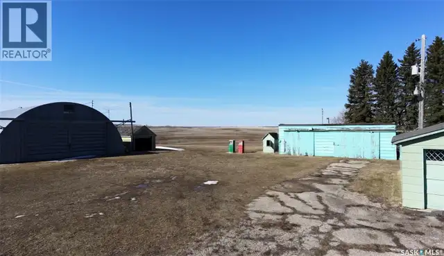Insinger Acreage Insinger Rm No. 275, Saskatchewan in Houses for Sale in Saskatoon - Image 8