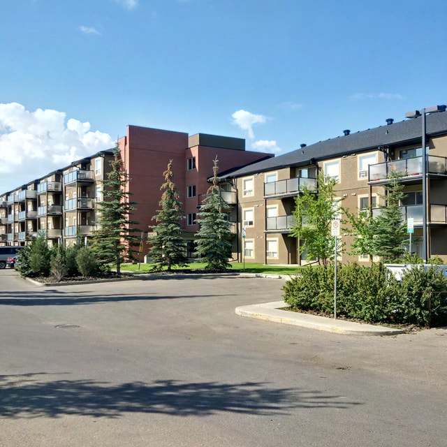 Hudson Village Beautiful Suites Long Term Rentals Edmonton Kijiji