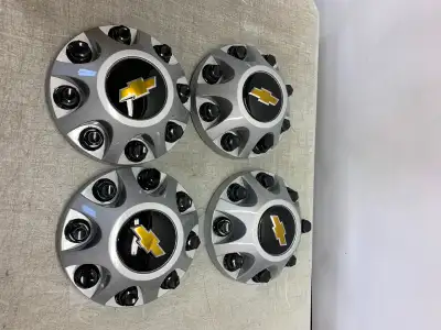 Center Cap Hub pour Chevrolet Silverado 2500 - 3500 de 2011-2023 8-lug Couleur Gris, Silver, Pour ro...