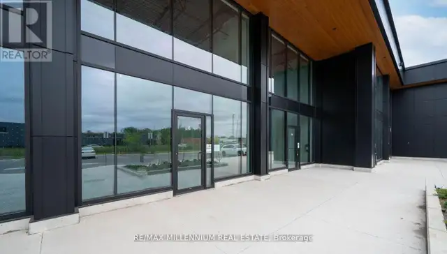 14 - 530 SPEERS ROAD Oakville (QE Queen Elizabeth), Ontario in Commercial & Office Space for Rent in Oakville / Halton Region - Image 4