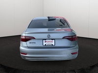This Volkswagen Jetta has a powerful Intercooled Turbo Regular Unleaded I-4 1.4 L/85 engine powering... (image 4)