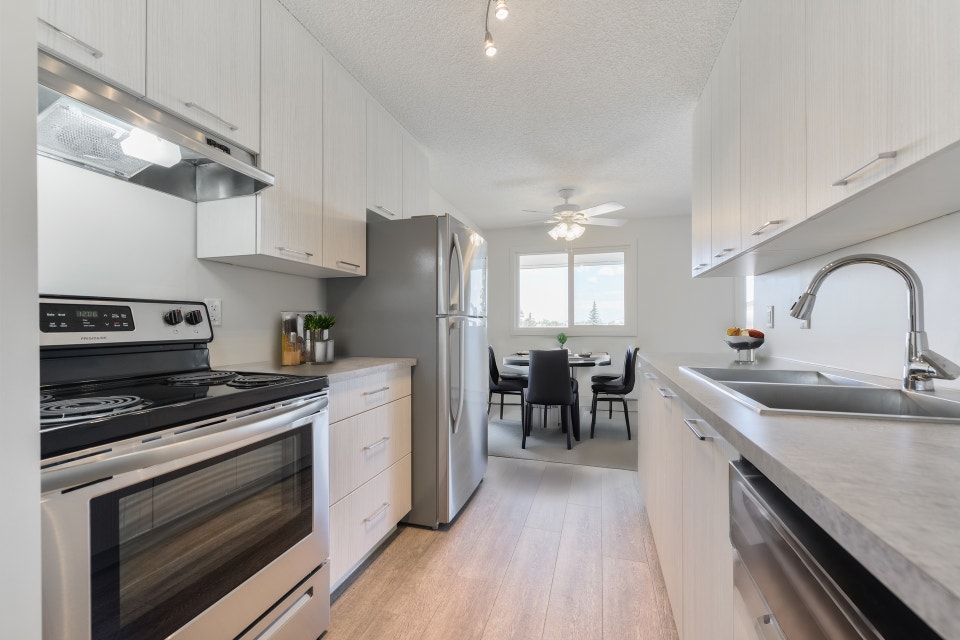 Cambrian Place - 2 Bedroom Premium Apartment for Rent 2