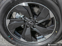 This Nissan Rogue has a strong Intercooled Turbo Regular Unleaded I-3 1.5 L/91 engine powering this... (image 9)