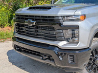 Z71 Offroad Package - Trailering Package - Snow Plow Prep/Camper Package - Custom Convenience Packag... (image 1)