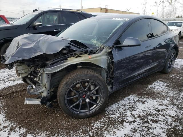 2022 Tesla Model 3 Damaged in Other in Mississauga / Peel Region - Image 2