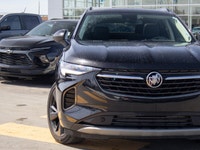 2.0T | Panoramic Sunroof | Heated Leather Front Bucket Seats | Heated Rear Leather Seats | Hands Fre... (image 4)
