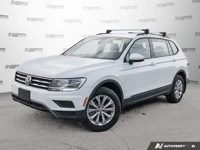This Volkswagen Tiguan boasts a Intercooled Turbo Regular Unleaded I-4 2.0 L/121 engine powering thi...