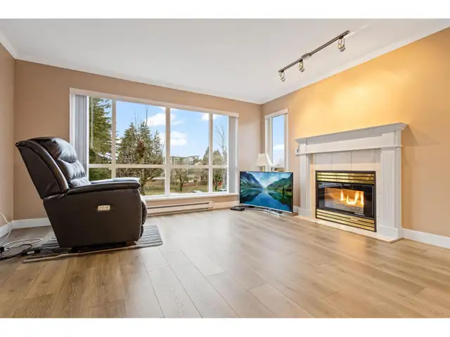 206 32120 MT WADDINGTON AVENUE Abbotsford, British Columbia in Condos for Sale in Abbotsford - Image 4