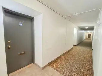 2 bedroom Penthouse Suite in Guelph in Long Term Rentals in Guelph - Image 11