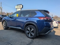 Command the road in this fully loaded 2023 Nissan Rogue Platinum AWD, an executive-level SUV ready f... (image 8)