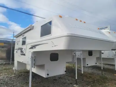 Northern Lite Limited Edition 10-2EXLEDB truck camper highlights: Queen Bed Dry Bath USB Charging St...