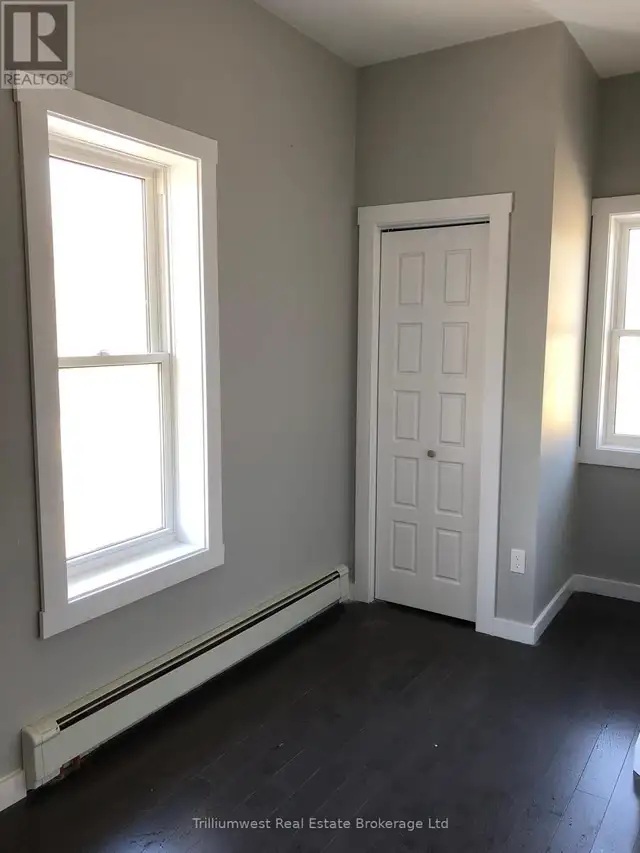 552 7TH AVENUE Hanover, Ontario in Houses for Sale in Owen Sound - Image 8