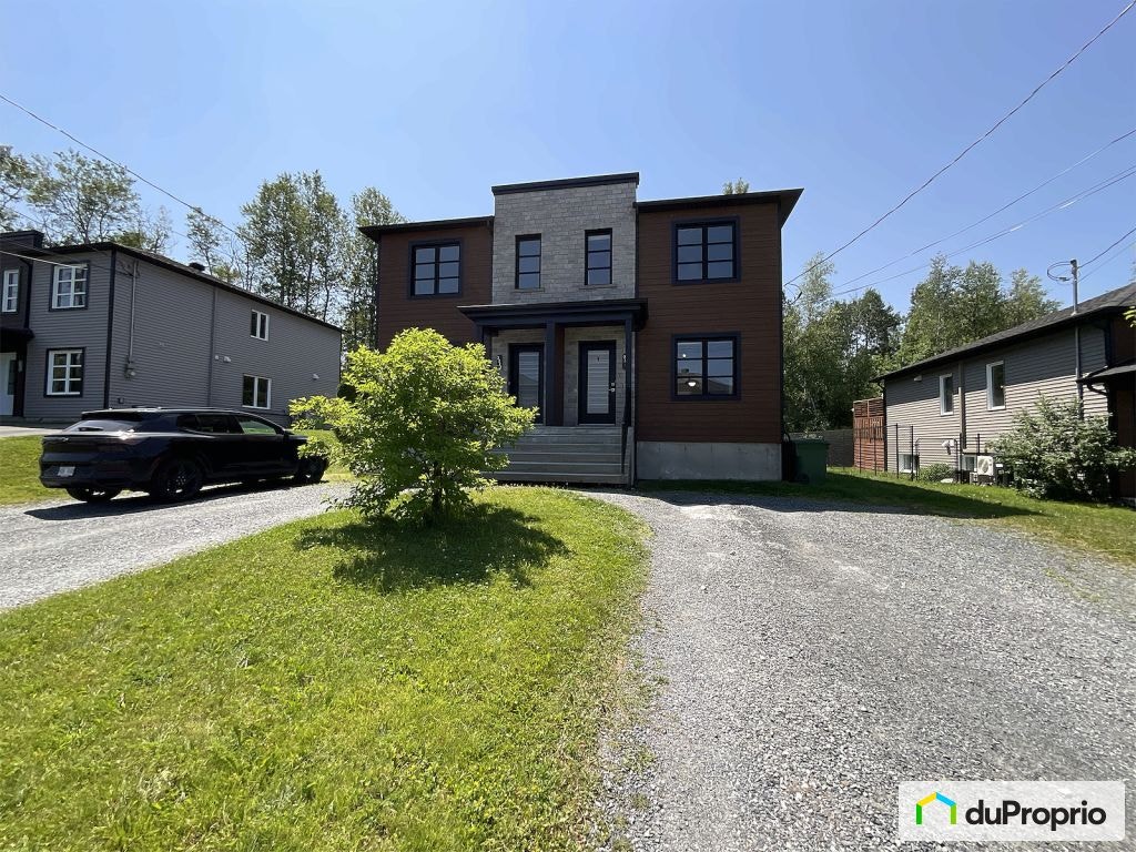 $428,900 - Semi-detached for sale in Sherbrooke (Mont-Bellevue) — photo 2