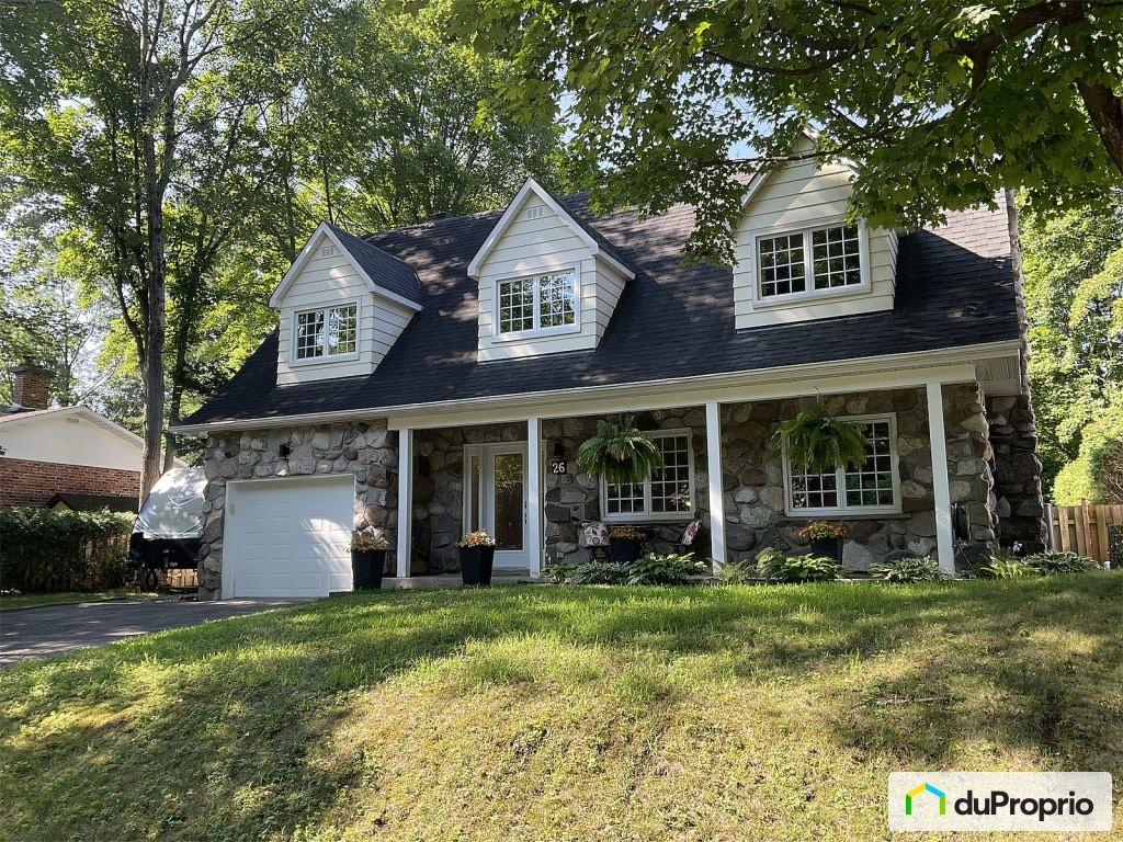 $799,000 - 2 Storey for sale in Lorraine — photo 1
