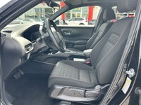 Discover unparalleled versatility and sophisticated design in this 2025 Honda HR-V Sport, presented... (image 8)