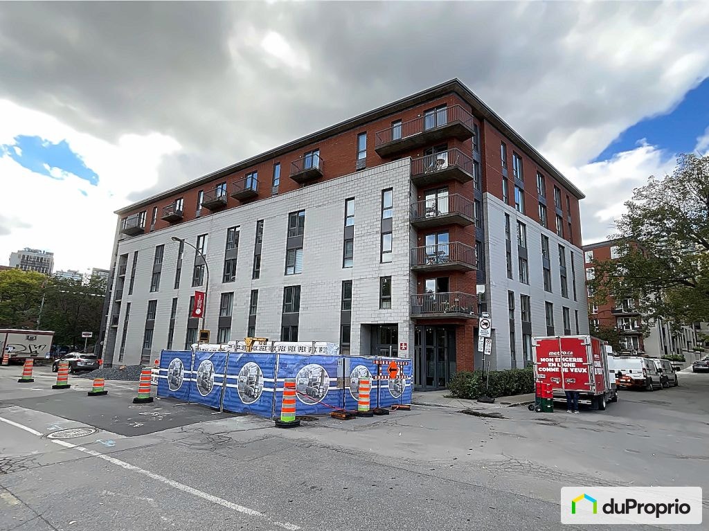 $299,900 - Condominium in Ville-Marie (downtown, old Mtl) — photo 2