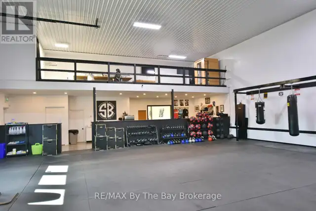 3 - 23 STEWART ROAD Collingwood, Ontario in Commercial & Office Space for Rent in Oakville / Halton Region - Image 23