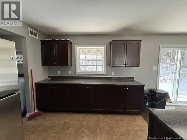 4506 Hwy 102 Upper Kingsclear, New Brunswick in Houses for Sale in Fredericton - Image 10