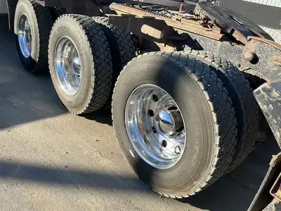  Western Star 4900SA Texas Winch, View more