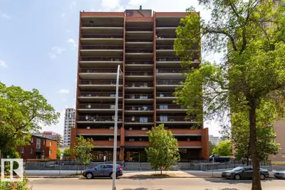 The condo features in-suite washer/dryer and a HUGE balcony. Building amenities include an exercise...