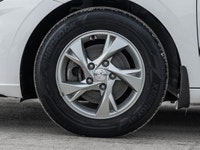 2023 Hyundai Elantra Essential |CPO| ONE OWNER | LOW KM | ACCIDENT-FREE The 2023 Hyundai Elantra Ess... (image 3)