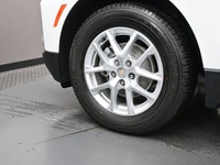 See Dealer Website for Details. 2024 Chevrolet Equinox LT APPLE CARPLAY, HEATED SEATS, REAR CAM, BLU... (image 4)