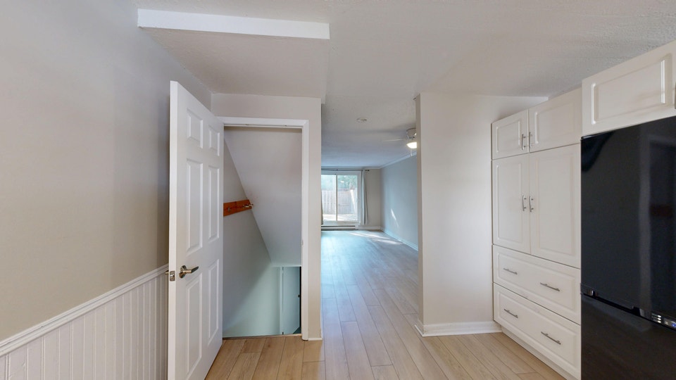 Beautifully Updated 3-Bedroom Townhome 4