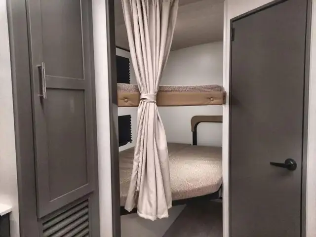 2026 Keystone RV Bullet Crossfire 2290BHWE in Travel Trailers & Campers in St. Albert - Image 33