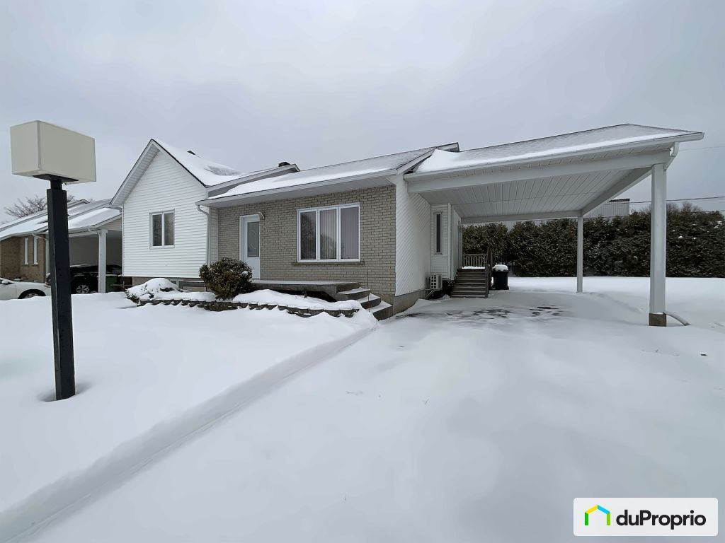 $387,000 - Bungalow for sale in Drummondville (Drummondville) — photo 1