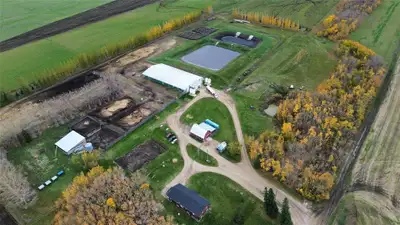 R31//Grandview/383 ACRES OF PRODUCTIVITY AND COUNTRY COMFORT! The main 57.39-acre farm site is home...