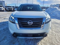 Below market pricing everyday at Heartland Ford! Check out our current inventory before it’s gone! S... (image 1)