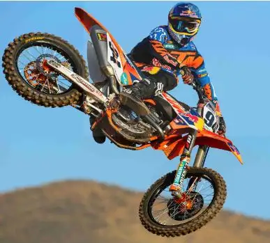 MOTORCYLE TIRE CHANGES DIRT ADVENTURE OR ROAD TIRES in Motorcycle Parts & Accessories in Calgary - Image 4