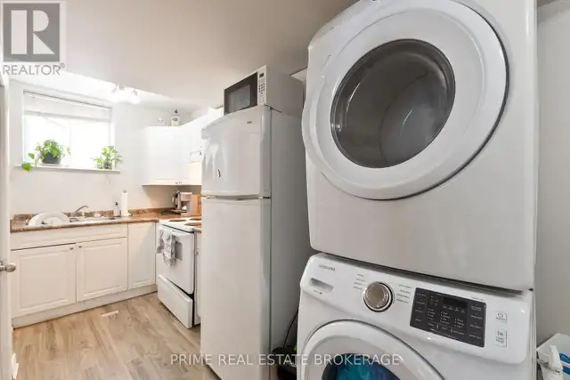 142 JOHN STREET London East (East F), Ontario in Houses for Sale in London - Image 18