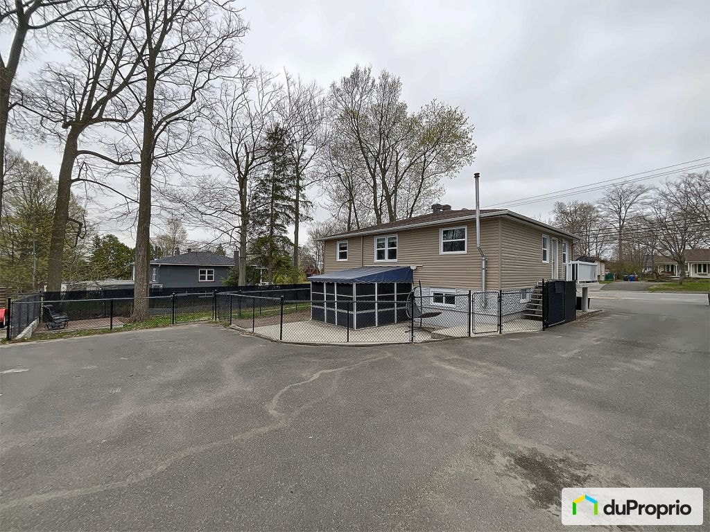 $689,000 - Bungalow in Trois-Rivières (Trois-Rivières-Ouest) — photo 3